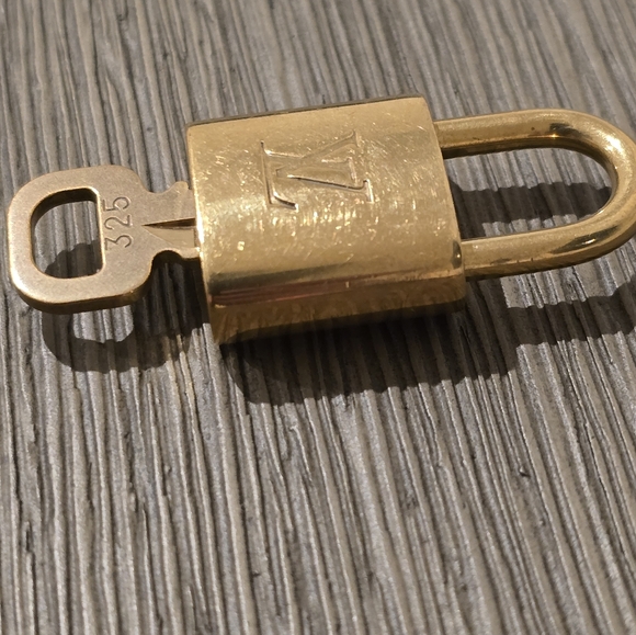 Louis Vuitton Padlock Lock and Key - Picture 4 of 8